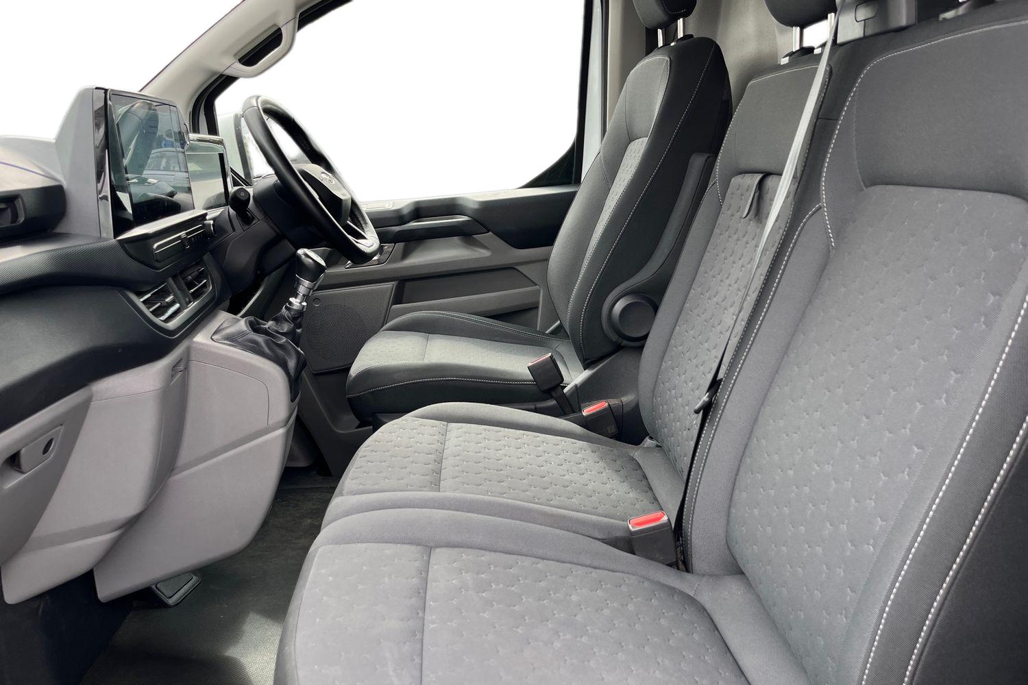 Ford TRANSIT CUSTOM Photo 9