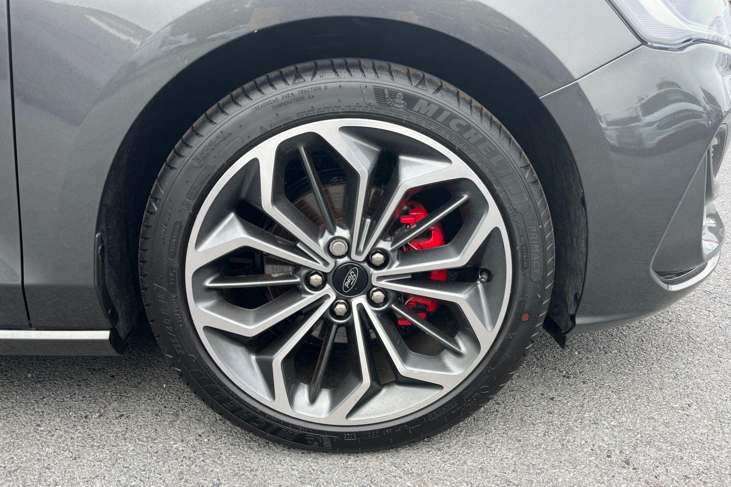 Ford FOCUS Photo 7