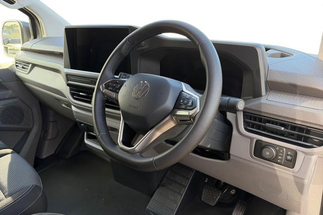 VOLKSWAGEN Transporter Photo 6