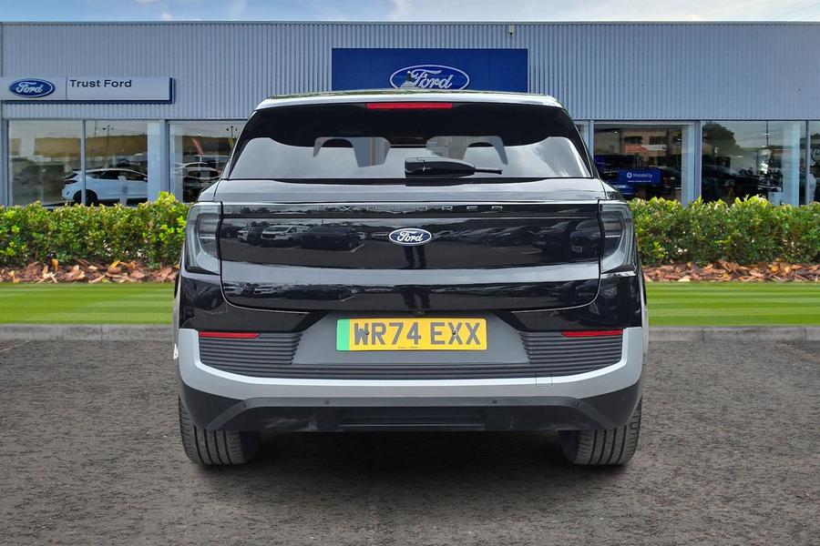 Ford Explorer Photo autoimg-3831e74a8cb7fde2f21a2dabf7366ccea2f0d079.jpg