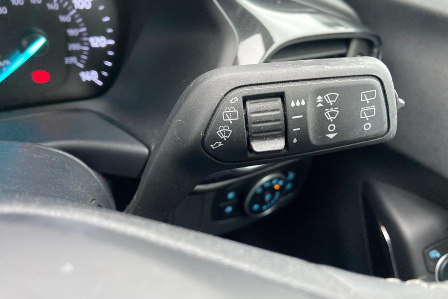 Ford PUMA Photo autoimg-38329a71c4cdf5fcf4b0ad63ee10f4696d26651b.jpg