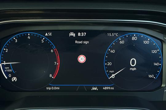 Volkswagen Polo Photo autoimg-38363ad8f467af8d9dafe4bb45f1c6b6fae0ea60.jpg