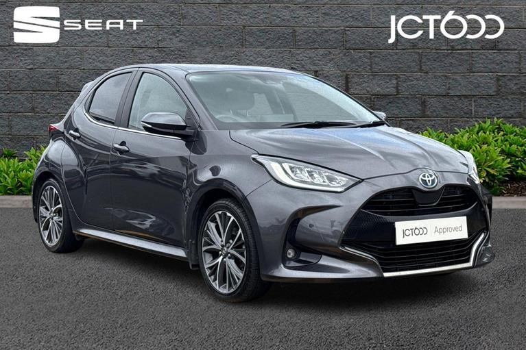 Used TOYOTA Yaris