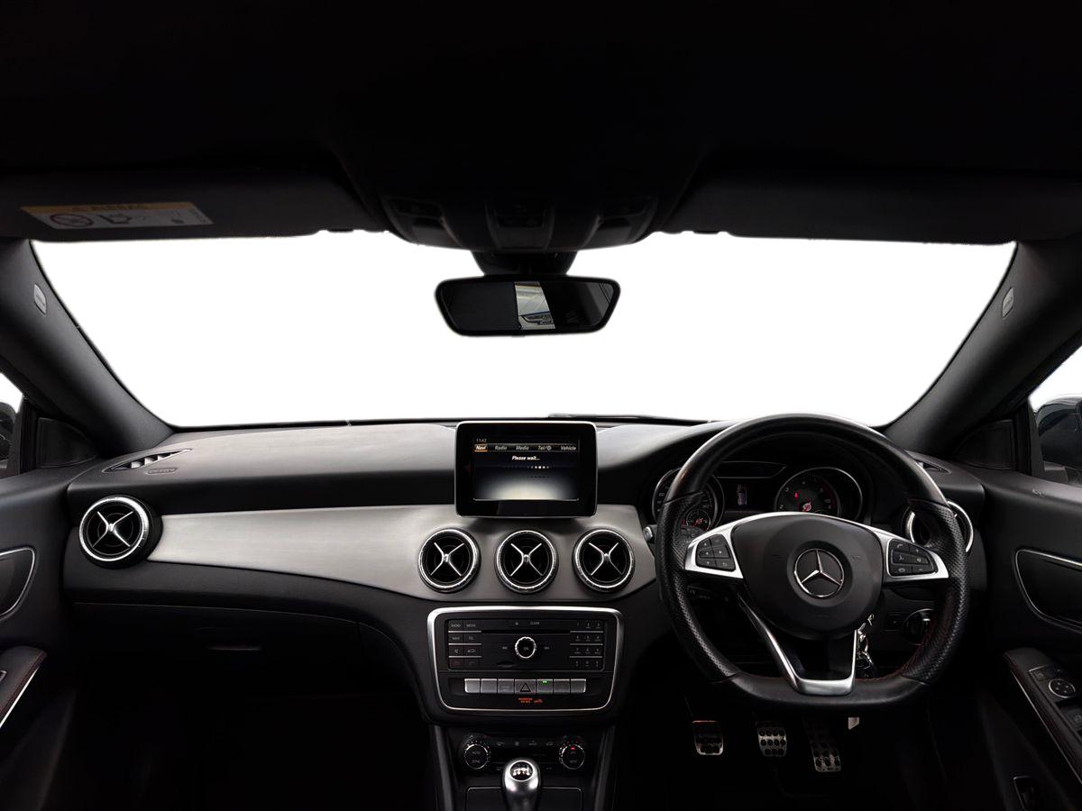Mercedes-Benz CLA Photo autoimg-38383c7f2cb5412d6c42113fe0ee8a10d92a3548.jpg