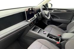 VOLKSWAGEN Tiguan Photo 2