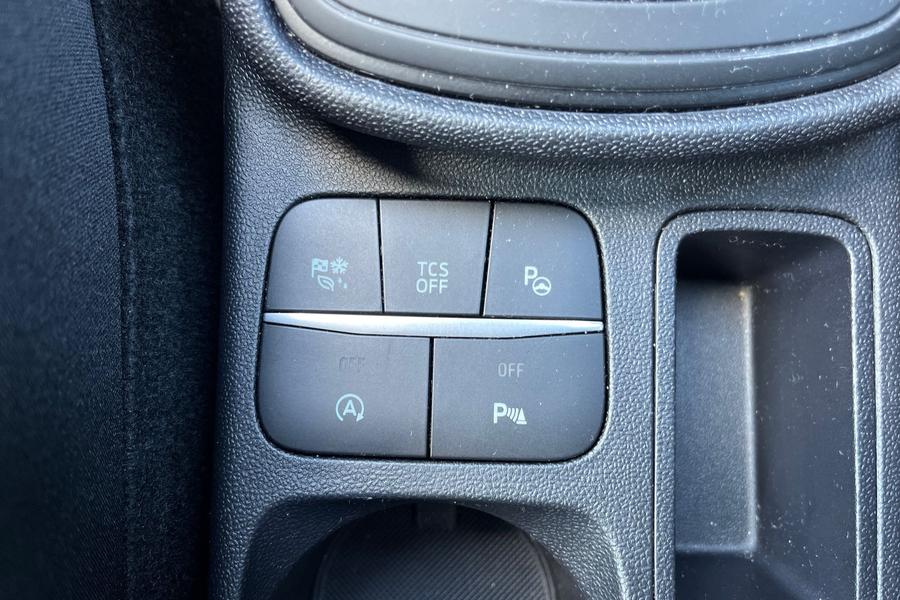 Ford FIESTA Photo autoimg-383da6bfc6e8343c5680228bd12cfe37892ab3f8.jpg