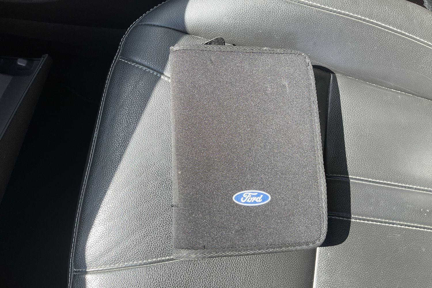 Ford KUGA Photo 21