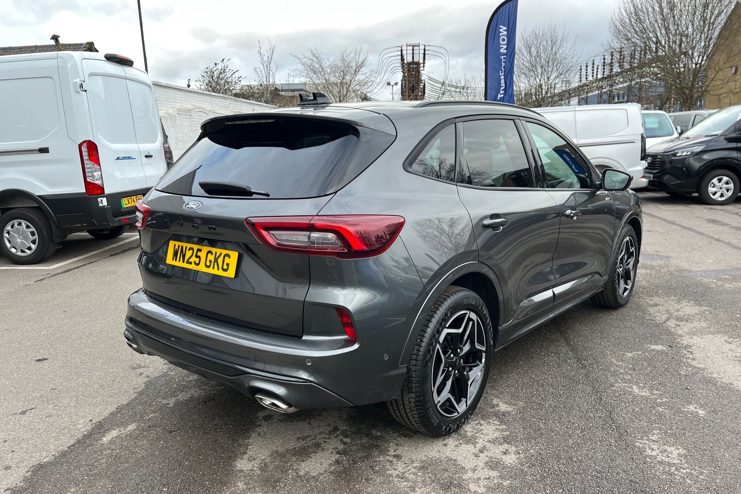 Ford KUGA Photo 35