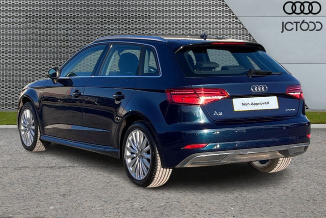 AUDI A3 Photo 3