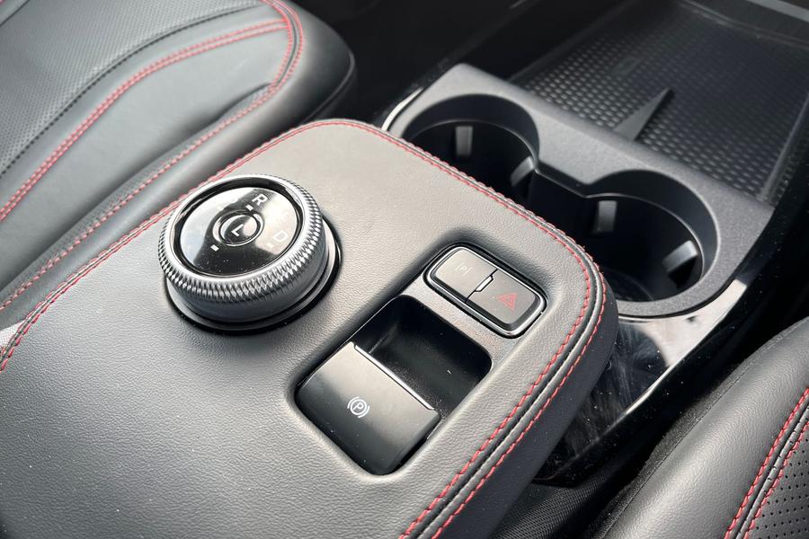 Ford MUSTANG MACH-E Photo autoimg-38596a430070df285bd6d1550acb4716880a83d6.jpg