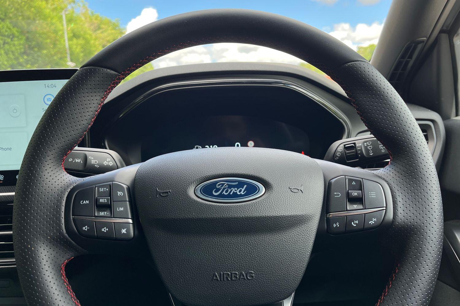Ford Focus Photo 11