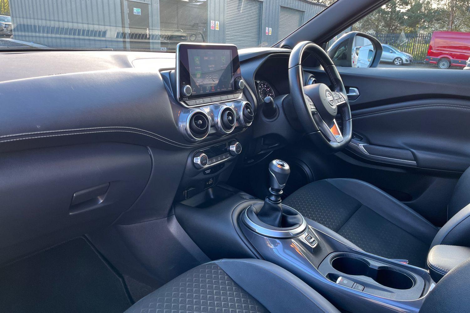 Nissan JUKE Photo 17