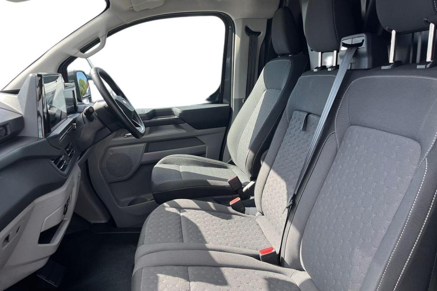Ford E-TRANSIT CUSTOM Photo autoimg-38663460c230ac0b5106ef0351ac112204f360a1.jpg
