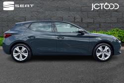 SEAT Leon Photo 4