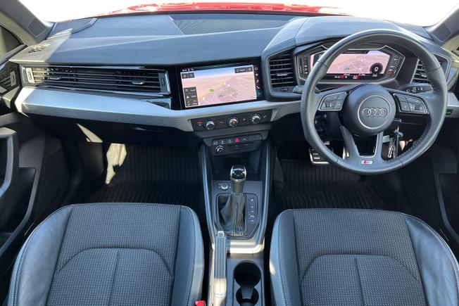AUDI A1 Photo 10