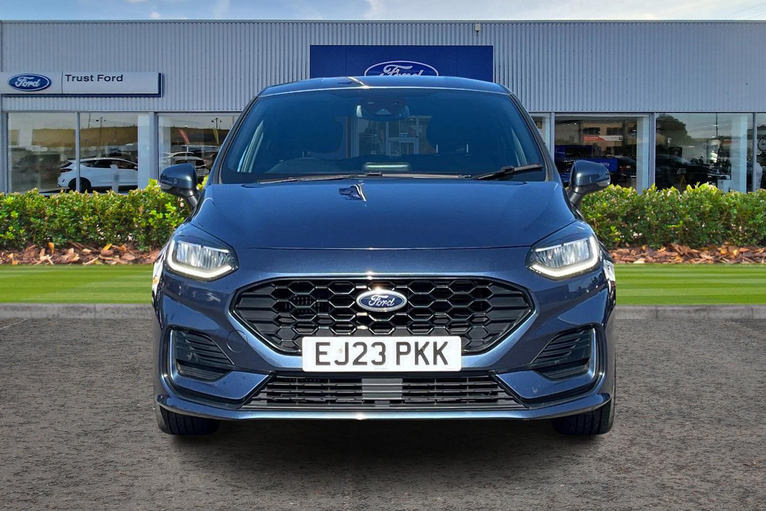 Ford FIESTA Photo 5