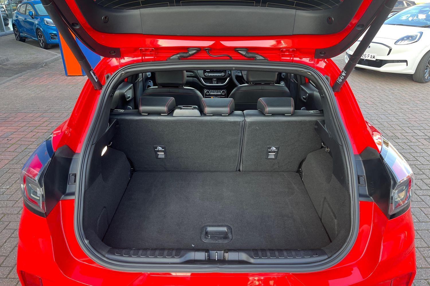 Ford PUMA Photo 20