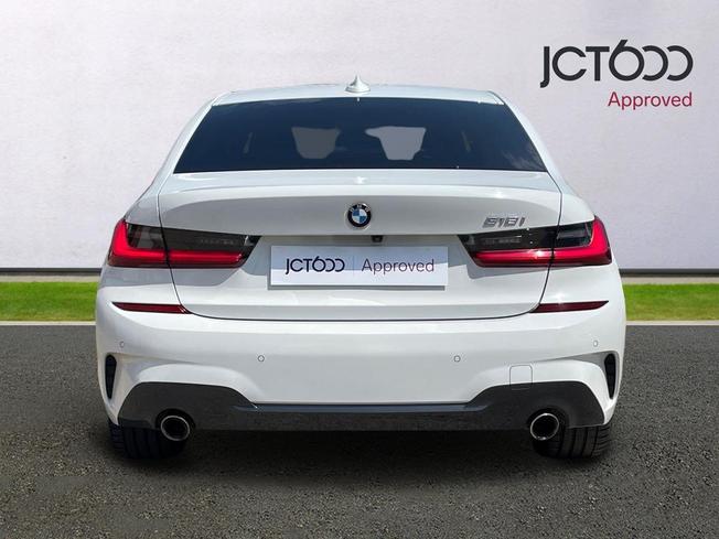 BMW 3 Series Photo 7