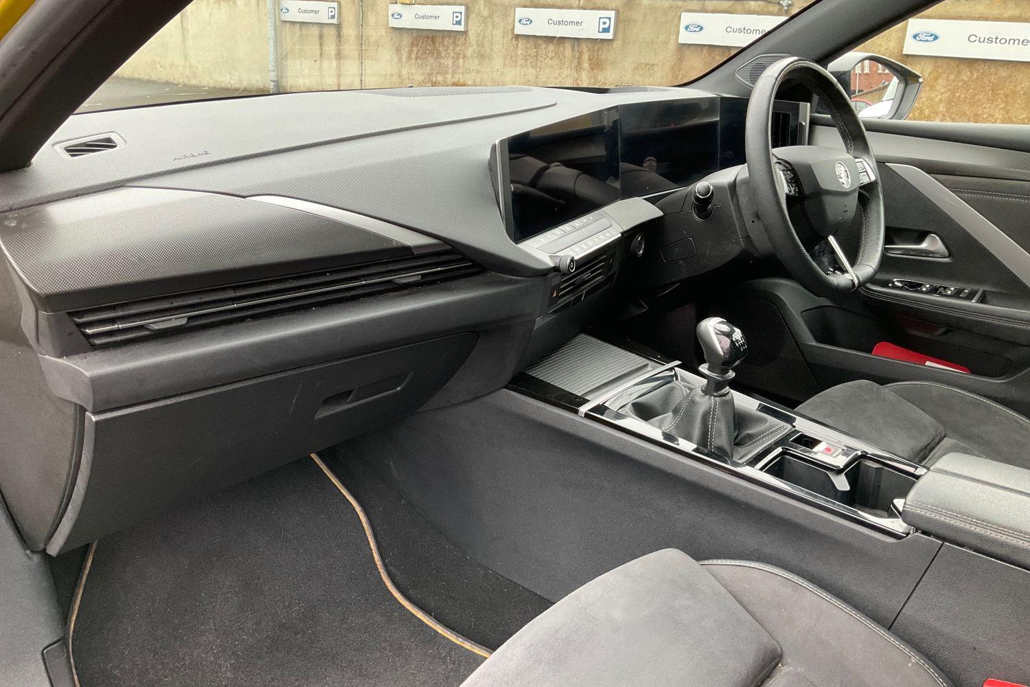 Vauxhall ASTRA Photo 17