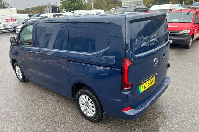 VOLKSWAGEN e-Transporter Photo 48
