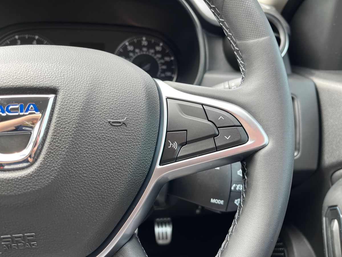 Dacia Duster Photo 16