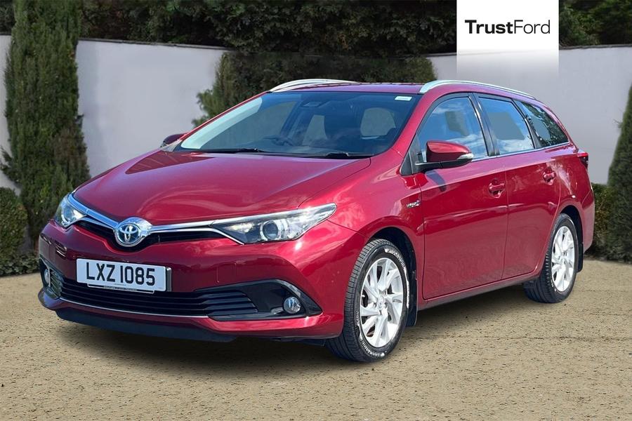 Toyota AURIS Photo autoimg-388137c760a87458571a660c5e01cf228116b411.jpg