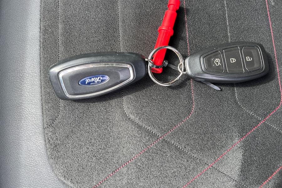 Ford FIESTA Photo autoimg-38820cf846c540e68b617dcc422ceace6870e9db.jpg