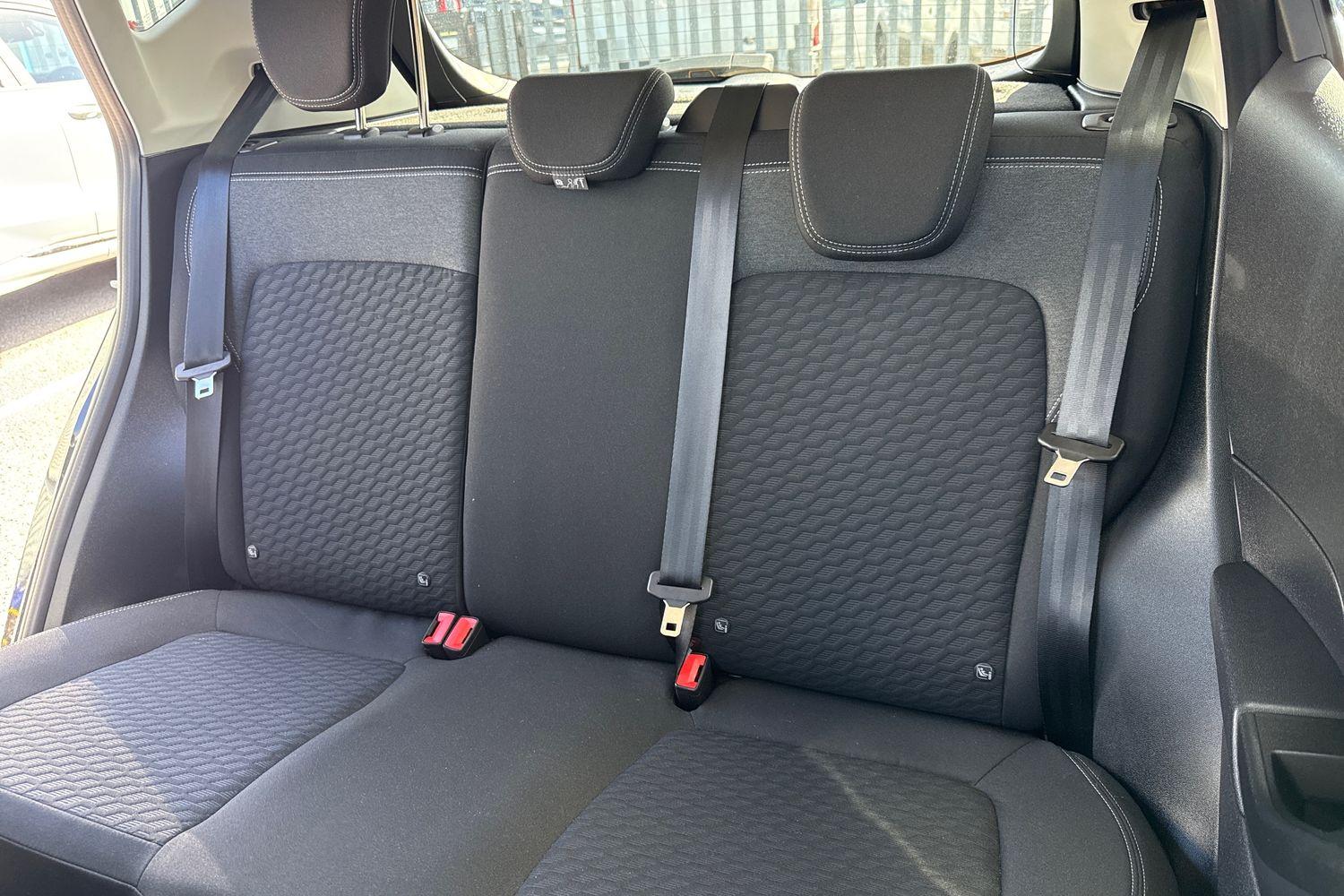 Ford Fiesta Photo 19