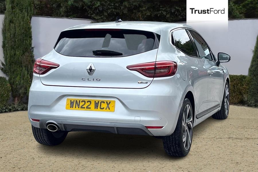 Renault CLIO Photo autoimg-38834c7e29b74c4facc330f7fdaa8093ff6b94ee.jpg