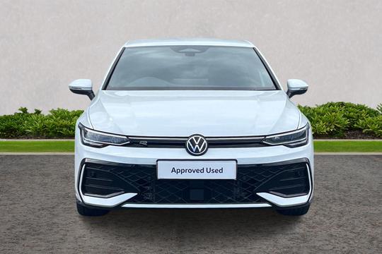 Volkswagen Golf Photo autoimg-3884707aba1e7d78315ca0ec18e0a33a6a436366.jpg