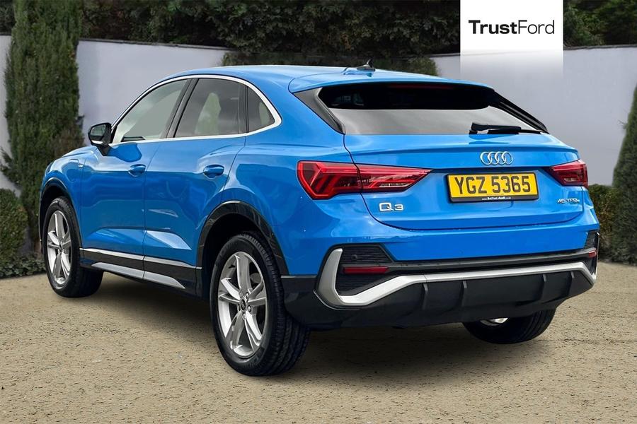 Audi Q3 Photo autoimg-3885066a403b56f4370b09e98443a9e5a1ef070a.jpg