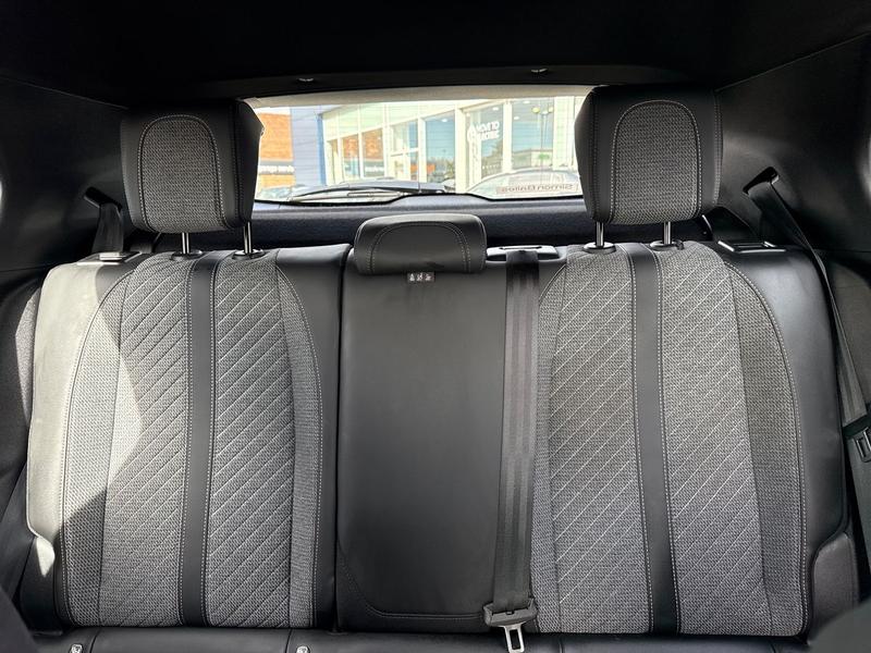Used Peugeot 2008 LR74HWO 31