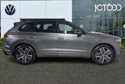 VOLKSWAGEN Touareg Photo 4