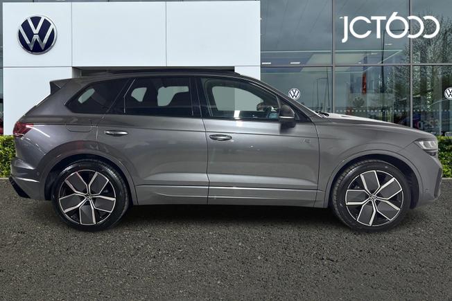 VOLKSWAGEN Touareg Photo 4
