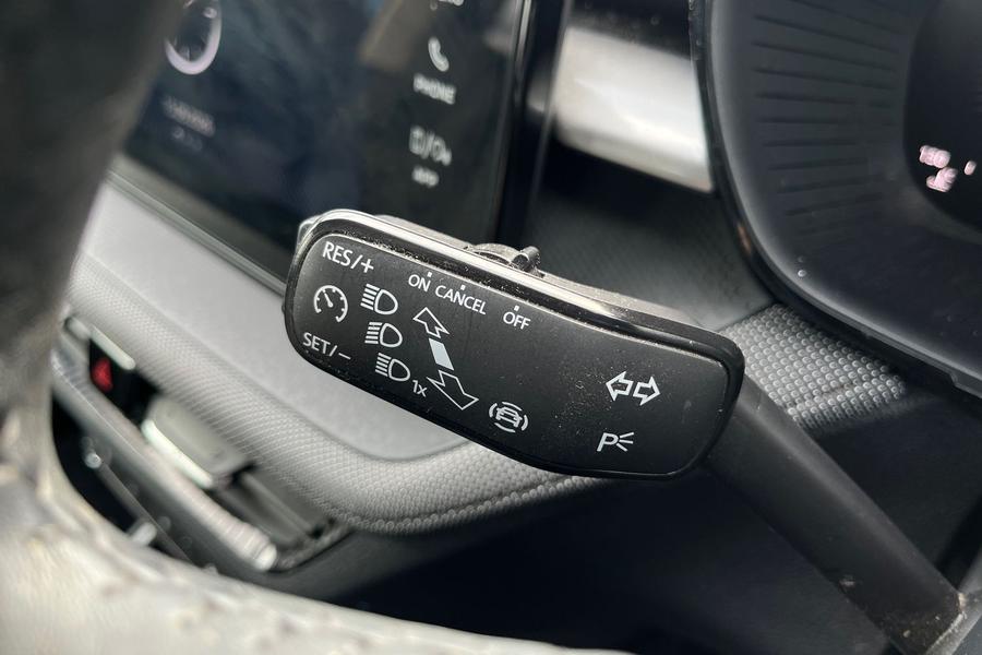 Skoda FABIA Photo autoimg-388f2cd1255056122d799ab0db7627cfa770e9e1.jpg