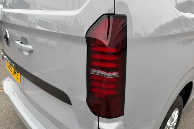Volkswagen Transporter Photo 18