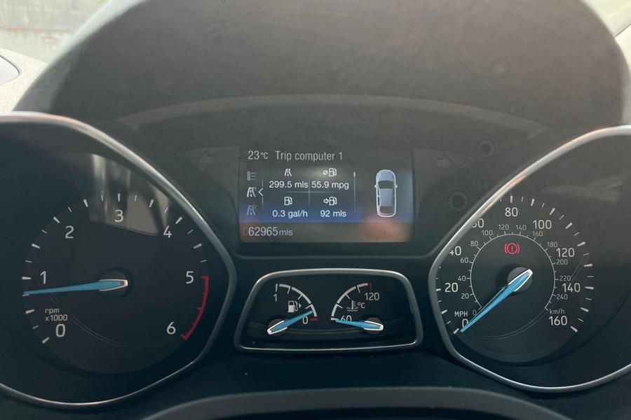 Ford C-MAX Photo autoimg-3891e84e4a2e248dcd40196ed1d432a80f1e8119.jpg
