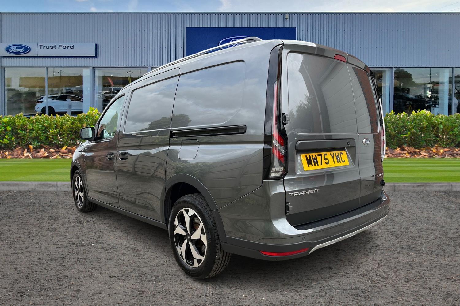 Ford Transit Connect Photo 1