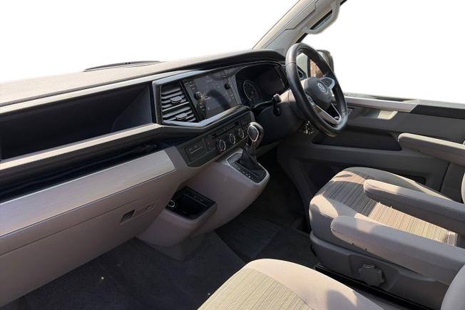 Volkswagen California Photo 2