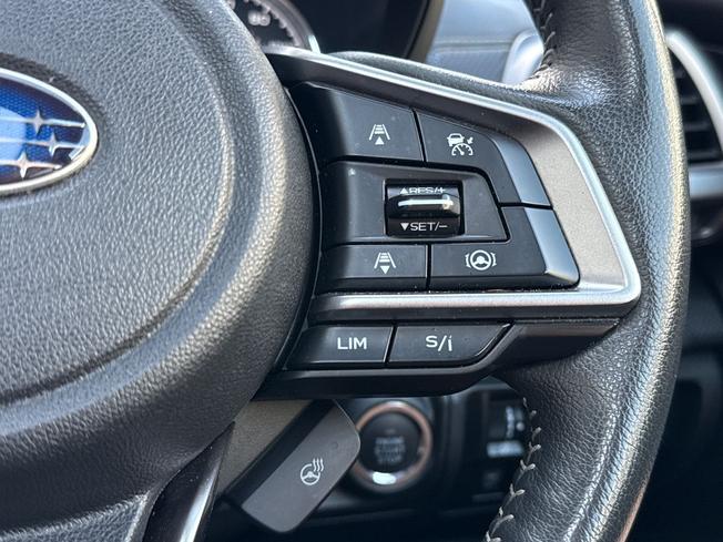 SUBARU Forester Photo 17