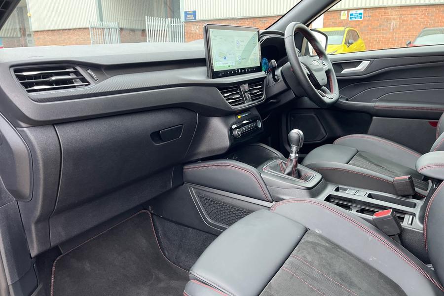 Ford Kuga Photo autoimg-3897ff7f84775441a07e99722a6daf2b9233fe1d.jpg