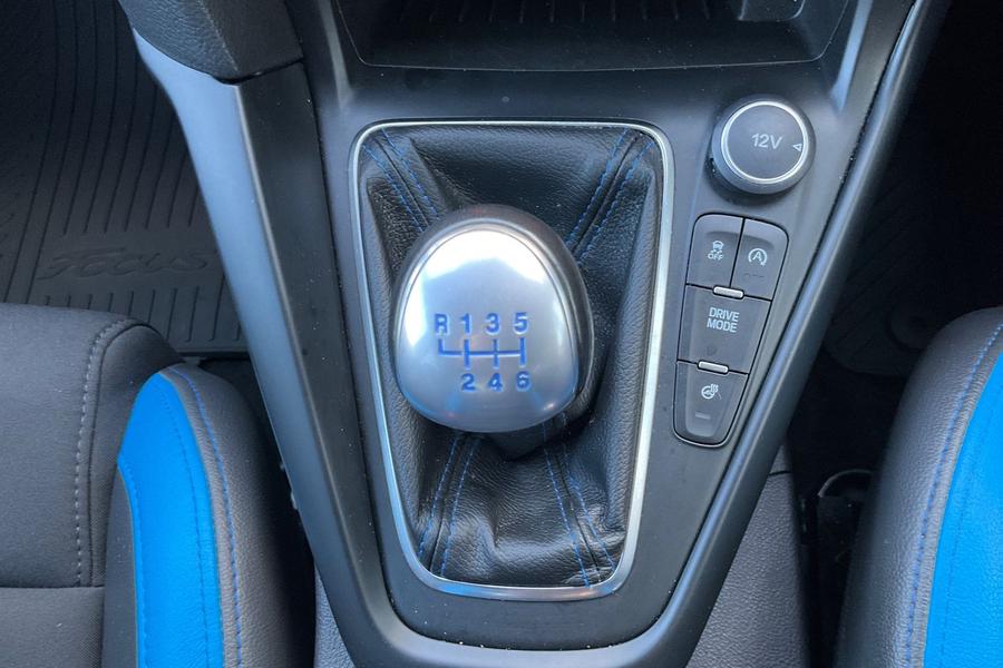 Ford Focus Photo autoimg-3898a1af3281f3c9851ae97e82f4218c1f735bc1.jpg