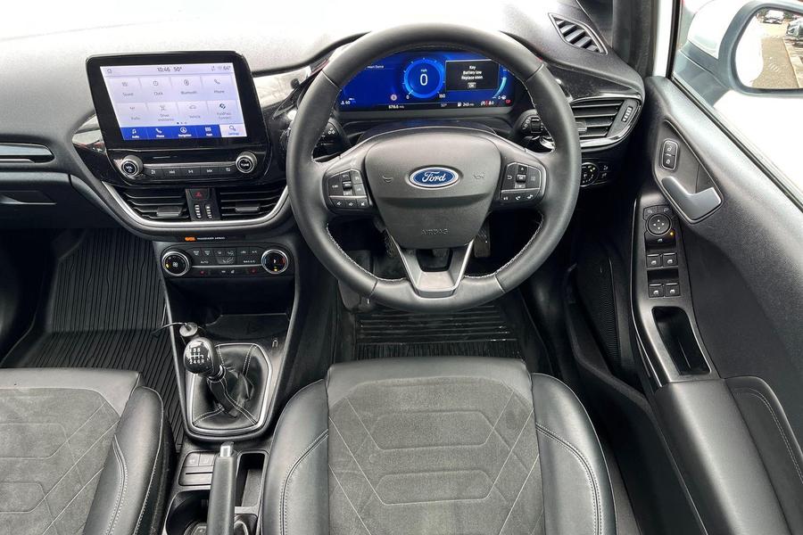 Ford FIESTA Photo autoimg-389bd6619f7dd1c7ab7edd87e3ffe706b58e58d6.jpg