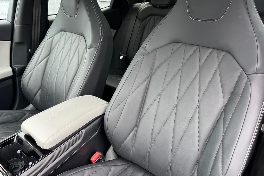 Used Ford EXPLORER NC25FME 19