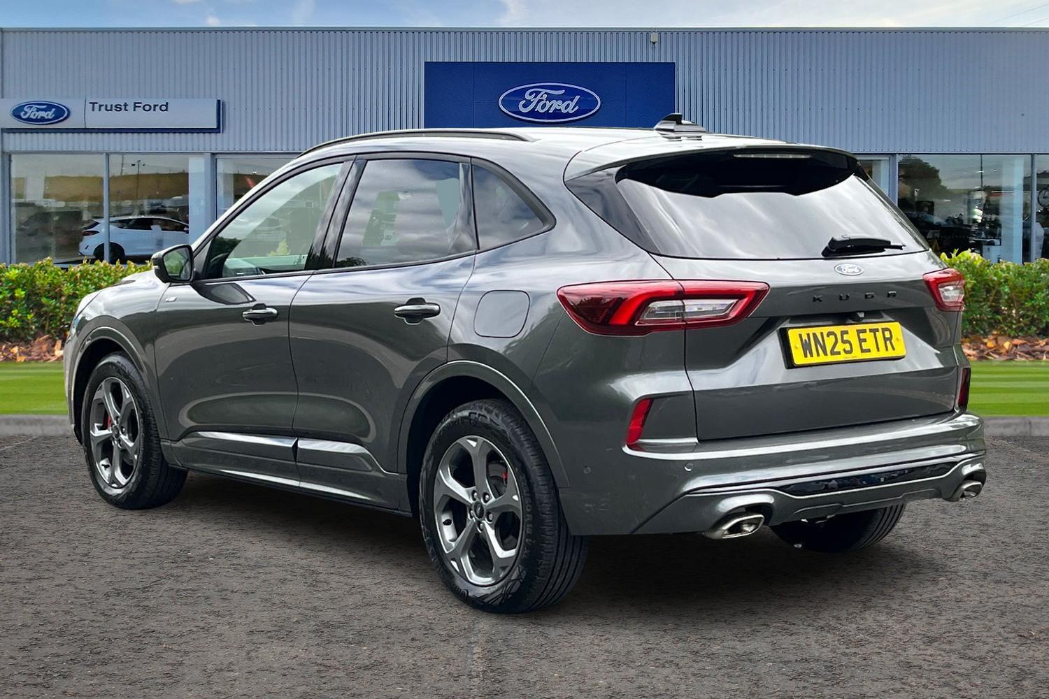 Ford KUGA Photo 1