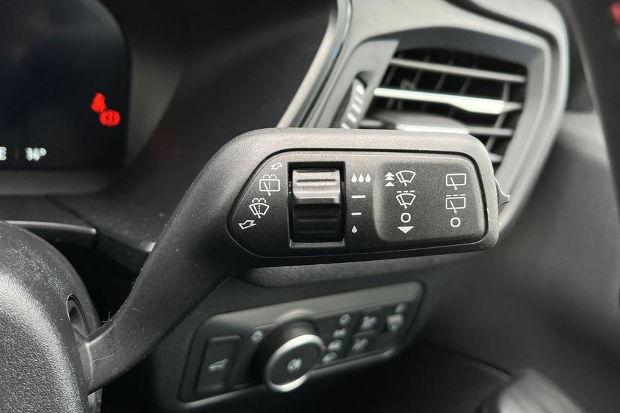 Ford Kuga Photo autoimg-38a22343da003e826b77103c23b1fc7c362e0ccf.jpg