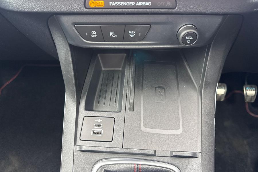 Ford PUMA Photo autoimg-38a24c26fc3c310bef5ecdf8fae73cfa8f2b6882.jpg