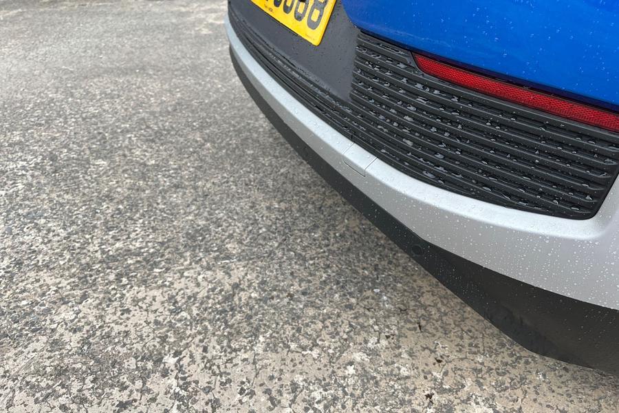 Ford EXPLORER Photo autoimg-38a337faf17b5b0bc1d913b49c50ba30b97700af.jpg