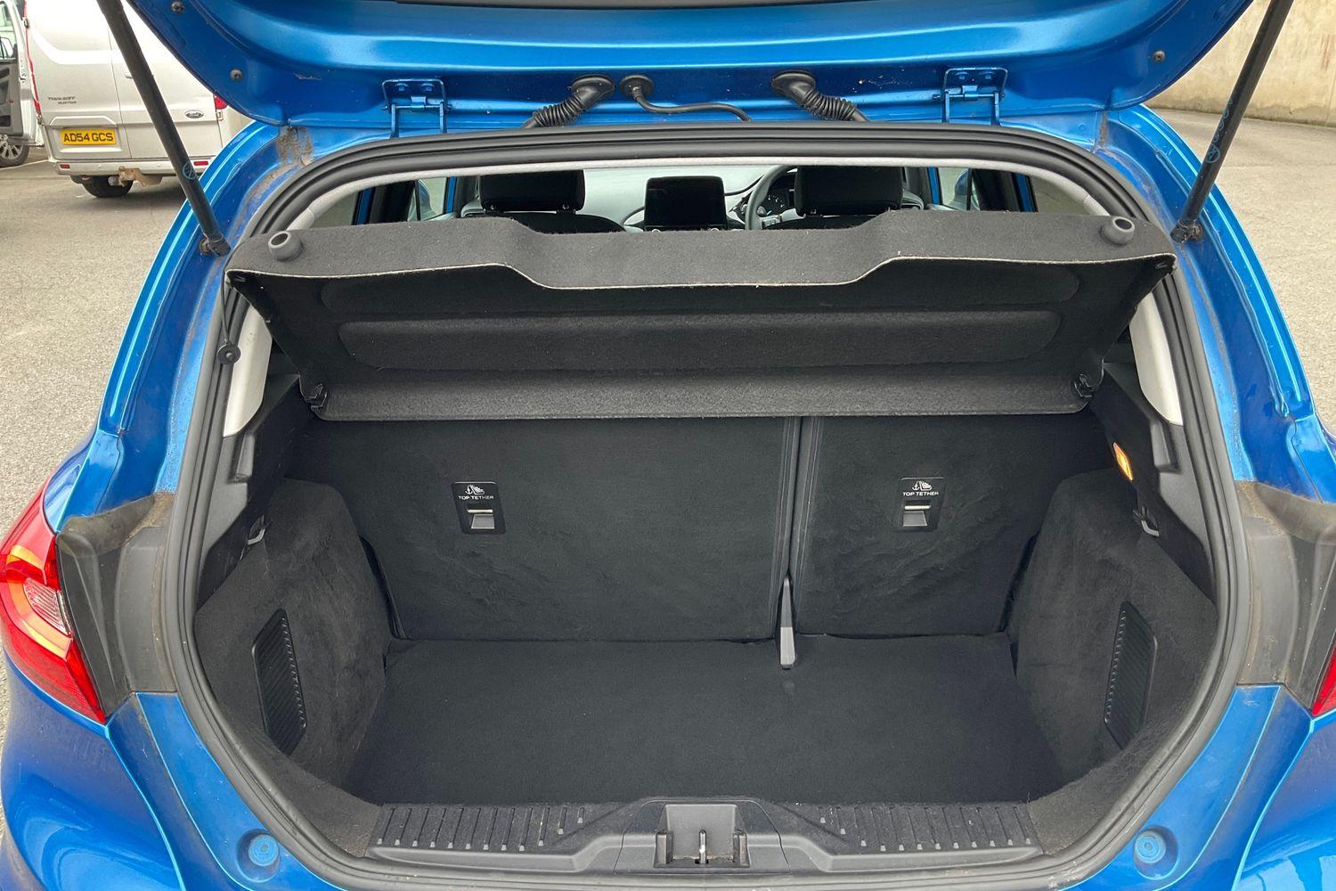 Ford FIESTA Photo 20