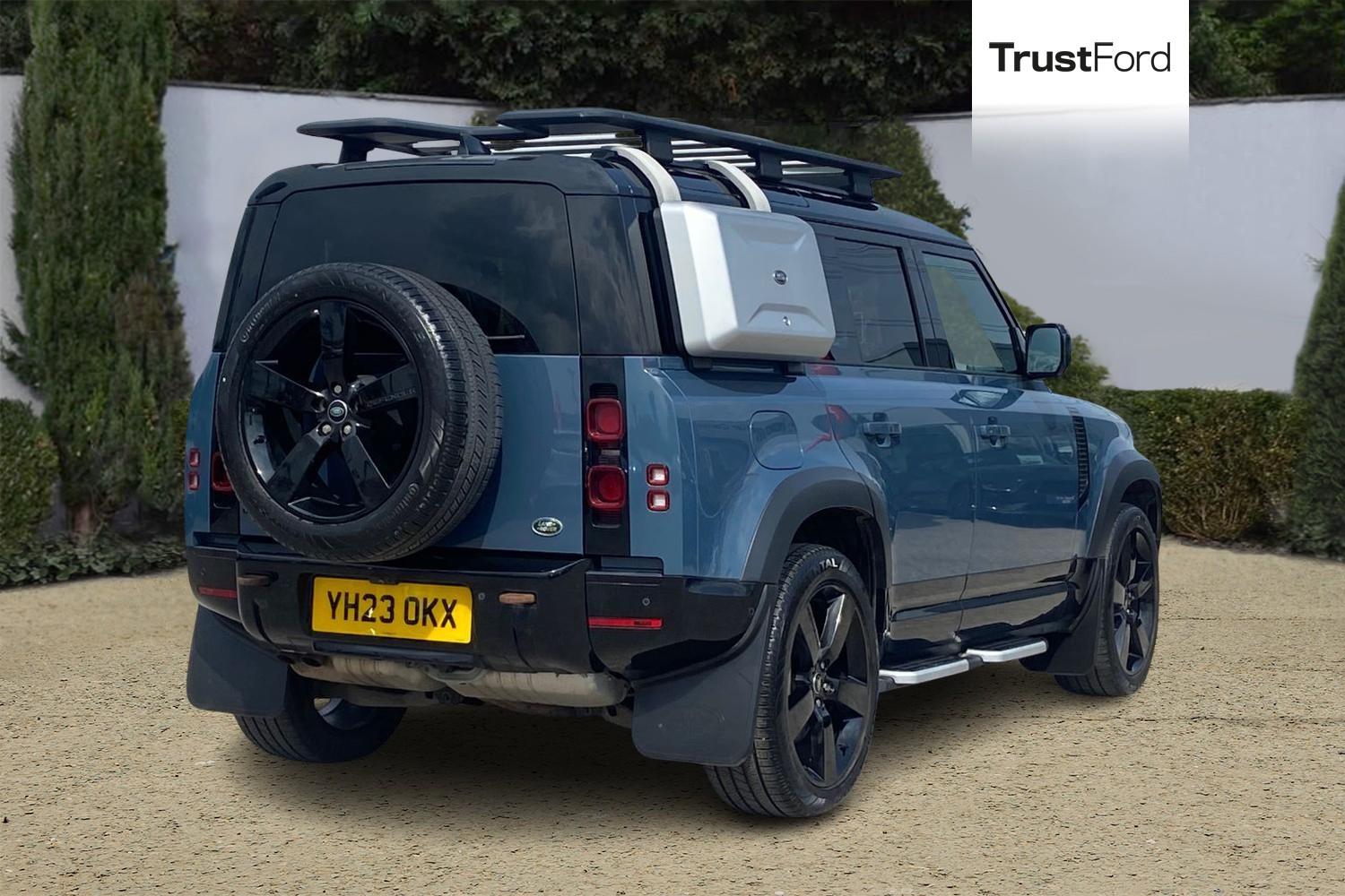 Land Rover DEFENDER Photo 3